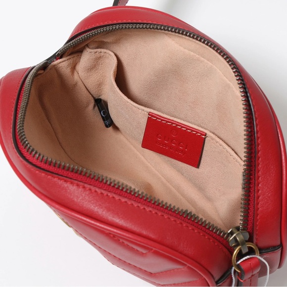 ❤️✨GORGEOUS ✨❤️ GUCCI BUM WAIST LEATHER ZIPPER BAG - Picture 5 of 16